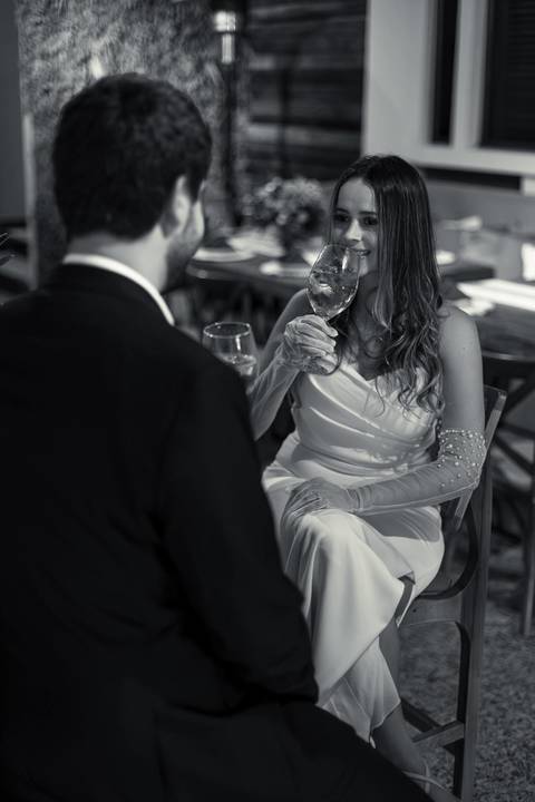 - As melhores ideias e inspirações criativas de fotos de ensaio pré casamento registradas por fotógrafos profissionais de eventos da empresa Criativus Foto e Vídeo no Espaço de Eventos Buffet Capricho'