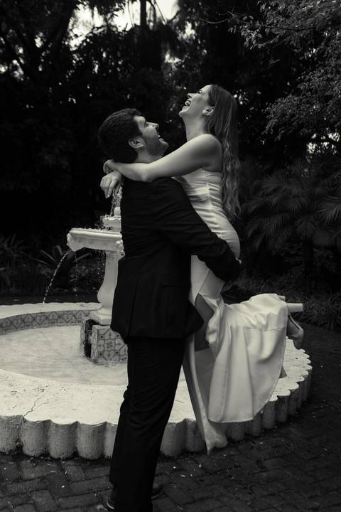 - As melhores ideias e inspirações criativas de fotos de ensaio pré casamento registradas por fotógrafos profissionais de eventos da empresa Criativus Foto e Vídeo no Espaço de Eventos Buffet Capricho'