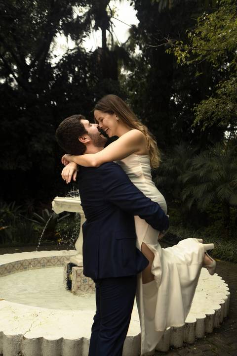 - As melhores ideias e inspirações criativas de fotos de ensaio pré casamento registradas por fotógrafos profissionais de eventos da empresa Criativus Foto e Vídeo no Espaço de Eventos Buffet Capricho'