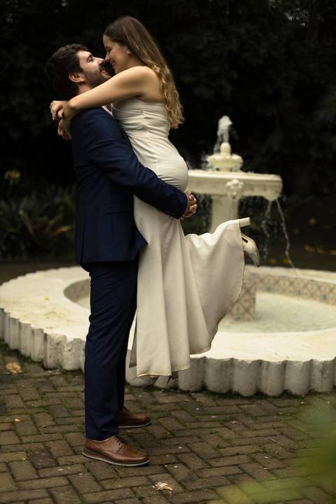 - As melhores ideias e inspirações criativas de fotos de ensaio pré casamento registradas por fotógrafos profissionais de eventos da empresa Criativus Foto e Vídeo no Espaço de Eventos Buffet Capricho'