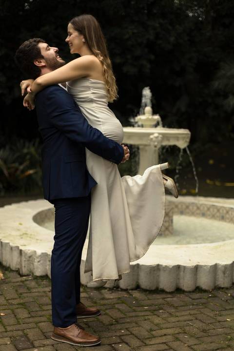 - As melhores ideias e inspirações criativas de fotos de ensaio pré casamento registradas por fotógrafos profissionais de eventos da empresa Criativus Foto e Vídeo no Espaço de Eventos Buffet Capricho'