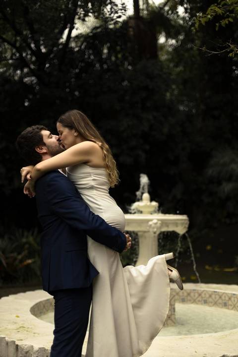 - As melhores ideias e inspirações criativas de fotos de ensaio pré casamento registradas por fotógrafos profissionais de eventos da empresa Criativus Foto e Vídeo no Espaço de Eventos Buffet Capricho'