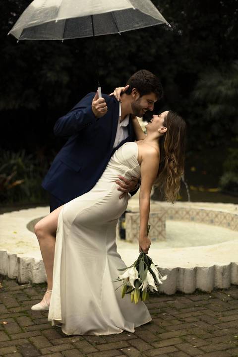 - As melhores ideias e inspirações criativas de fotos de ensaio pré casamento registradas por fotógrafos profissionais de eventos da empresa Criativus Foto e Vídeo no Espaço de Eventos Buffet Capricho'