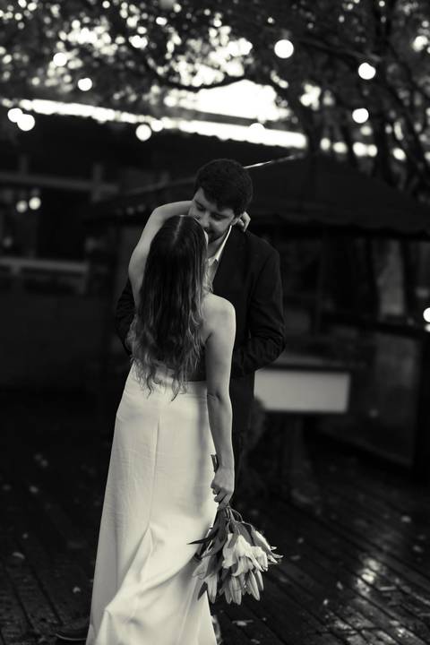 - As melhores ideias e inspirações criativas de fotos de ensaio pré casamento registradas por fotógrafos profissionais de eventos da empresa Criativus Foto e Vídeo no Espaço de Eventos Buffet Capricho'