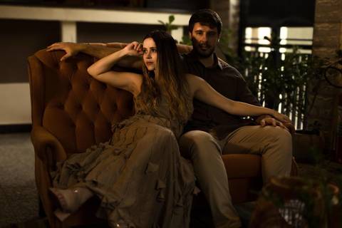 - As melhores ideias e inspirações criativas de fotos de ensaio pré casamento registradas por fotógrafos profissionais de eventos da empresa Criativus Foto e Vídeo no Espaço de Eventos Buffet Capricho'