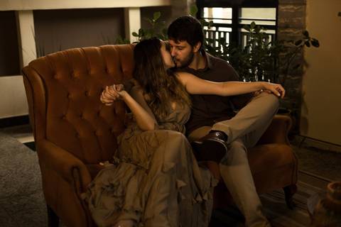 - As melhores ideias e inspirações criativas de fotos de ensaio pré casamento registradas por fotógrafos profissionais de eventos da empresa Criativus Foto e Vídeo no Espaço de Eventos Buffet Capricho'