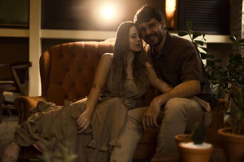 - As melhores ideias e inspirações criativas de fotos de ensaio pré casamento registradas por fotógrafos profissionais de eventos da empresa Criativus Foto e Vídeo no Espaço de Eventos Buffet Capricho'