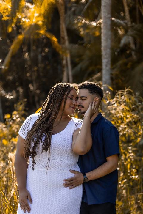 As melhores ideias e inspirações criativas de fotos de ensaio pré casamento registradas por fotógrafos profissionais de eventos da empresa Criativus Foto e Vídeo no Jardim Botânico de São Paulo'