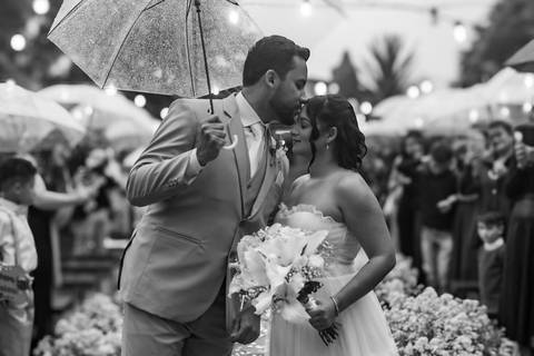 As melhores ideias e inspirações criativas de fotos de casamento registradas por fotógrafos profissionais de eventos da empresa Criativus Foto e Vídeo no Espaço Villa Mantova'