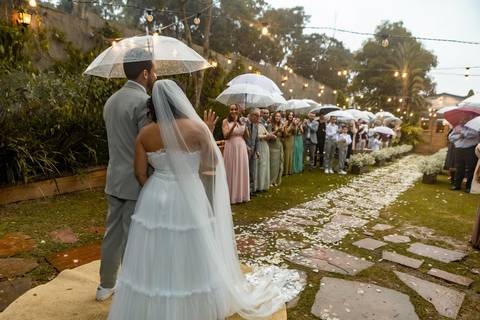 As melhores ideias e inspirações criativas de fotos de casamento registradas por fotógrafos profissionais de eventos da empresa Criativus Foto e Vídeo no Espaço Villa Mantova'
