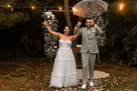 As melhores ideias e inspirações criativas de fotos de casamento registradas por fotógrafos profissionais de eventos da empresa Criativus Foto e Vídeo no Espaço Villa Mantova'