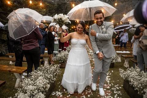 As melhores ideias e inspirações criativas de fotos de casamento registradas por fotógrafos profissionais de eventos da empresa Criativus Foto e Vídeo no Espaço Villa Mantova'