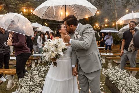 As melhores ideias e inspirações criativas de fotos de casamento registradas por fotógrafos profissionais de eventos da empresa Criativus Foto e Vídeo no Espaço Villa Mantova'