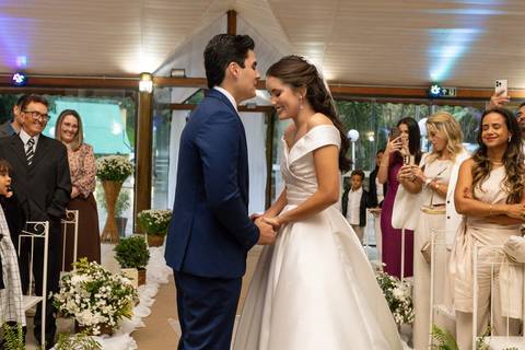 As melhores ideias e inspirações criativas de fotos de casamento registradas por fotógrafos profissionais de eventos da empresa Criativus Foto e Vídeo no Sítio Mon Chalé'