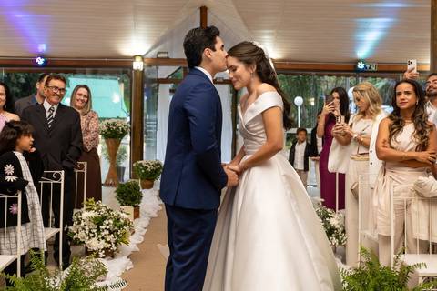 As melhores ideias e inspirações criativas de fotos de casamento registradas por fotógrafos profissionais de eventos da empresa Criativus Foto e Vídeo no Sítio Mon Chalé'