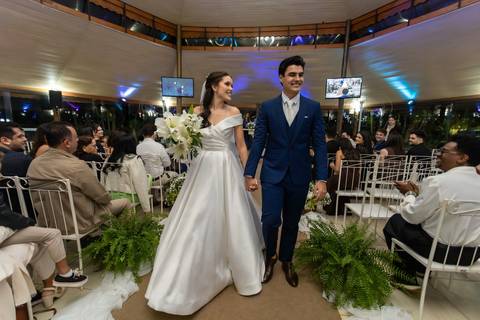 As melhores ideias e inspirações criativas de fotos de casamento registradas por fotógrafos profissionais de eventos da empresa Criativus Foto e Vídeo no Sítio Mon Chalé'