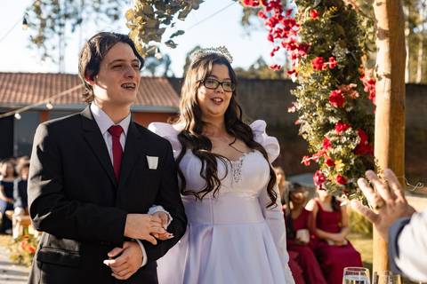 As melhores ideias e inspirações criativas de fotos de casamento registradas por fotógrafos profissionais de eventos da empresa Criativus Foto e Vídeo na Chácara Mirante do Valle'