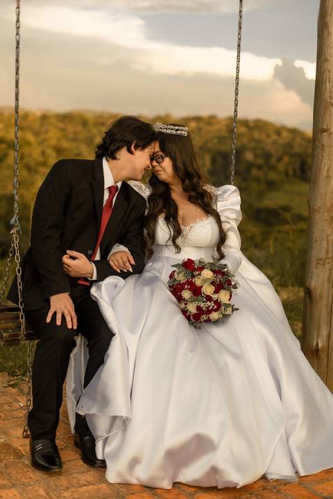 As melhores ideias e inspirações criativas de fotos de casamento registradas por fotógrafos profissionais de eventos da empresa Criativus Foto e Vídeo na Chácara Mirante do Valle'