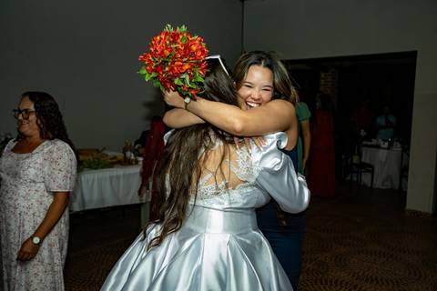As melhores ideias e inspirações criativas de fotos de casamento registradas por fotógrafos profissionais de eventos da empresa Criativus Foto e Vídeo na Chácara Mirante do Valle'