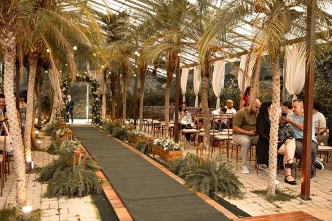 As melhores ideias e inspirações criativas de fotos de casamento registradas por fotógrafos profissionais de eventos da empresa Criativus Foto e Vídeo no Sítio Della Torre'