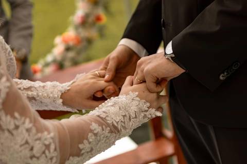 As melhores ideias e inspirações criativas de fotos de casamento registradas por fotógrafos profissionais de eventos da empresa Criativus Foto e Vídeo no Espaço Recanto Premier'