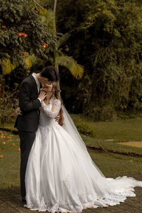 As melhores ideias e inspirações criativas de fotos de casamento registradas por fotógrafos profissionais de eventos da empresa Criativus Foto e Vídeo no Espaço Recanto Premier'