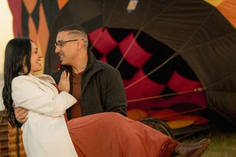 As melhores ideias e inspirações criativas de fotos de ensaio pré casamento registradas por fotógrafos profissionais de eventos da empresa Criativus Foto e Vídeo no Balão em Boituva - SP '