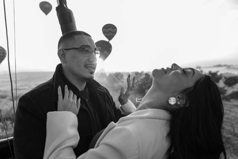 As melhores ideias e inspirações criativas de fotos de ensaio pré casamento registradas por fotógrafos profissionais de eventos da empresa Criativus Foto e Vídeo no Balão em Boituva - SP '