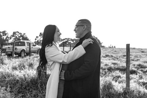As melhores ideias e inspirações criativas de fotos de ensaio pré casamento registradas por fotógrafos profissionais de eventos da empresa Criativus Foto e Vídeo no Balão em Boituva - SP '