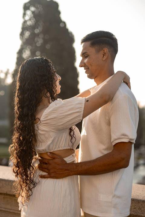 As melhores ideias e inspirações criativas de fotos de ensaio pré casamento registradas por fotógrafos profissionais de eventos da empresa Criativus Foto e Vídeo no Museu do Ipiranga - SP'
