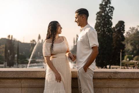 As melhores ideias e inspirações criativas de fotos de ensaio pré casamento registradas por fotógrafos profissionais de eventos da empresa Criativus Foto e Vídeo no Museu do Ipiranga - SP'