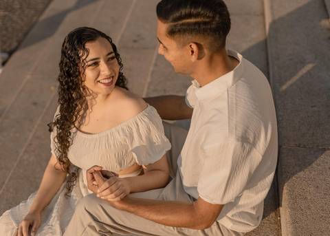 As melhores ideias e inspirações criativas de fotos de ensaio pré casamento registradas por fotógrafos profissionais de eventos da empresa Criativus Foto e Vídeo no Museu do Ipiranga - SP'