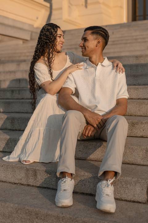 As melhores ideias e inspirações criativas de fotos de ensaio pré casamento registradas por fotógrafos profissionais de eventos da empresa Criativus Foto e Vídeo no Museu do Ipiranga - SP'