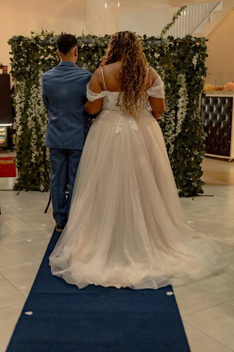 As melhores ideias e inspirações criativas de fotos de casamento registradas por fotógrafos profissionais de eventos da empresa Criativus Foto e Vídeo no Buffet Uriel'