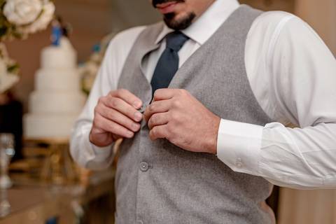 As melhores ideias e inspirações criativas de fotos de casamento registradas por fotógrafos profissionais de eventos da empresa Criativus Foto e Vídeo no Buffet Uriel'