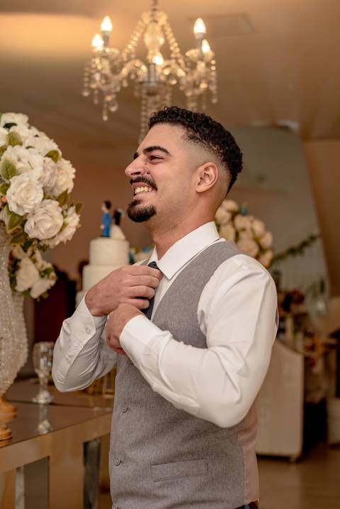 As melhores ideias e inspirações criativas de fotos de casamento registradas por fotógrafos profissionais de eventos da empresa Criativus Foto e Vídeo no Buffet Uriel'