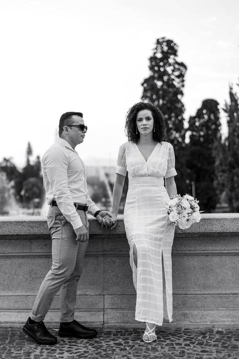 As melhores ideias e inspirações criativas de fotos de ensaio pré casamento registradas por fotógrafos profissionais de eventos da empresa Criativus Foto e Vídeo no Museu do Ipiranga'
