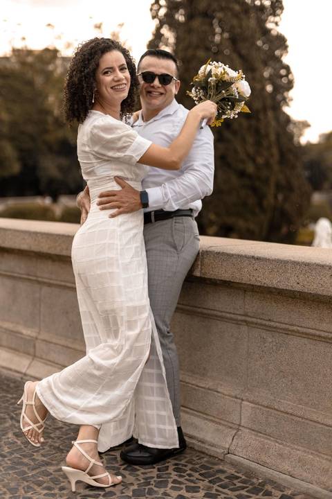 As melhores ideias e inspirações criativas de fotos de ensaio pré casamento registradas por fotógrafos profissionais de eventos da empresa Criativus Foto e Vídeo no Museu do Ipiranga'