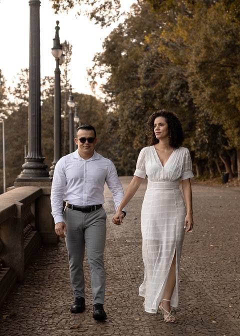 As melhores ideias e inspirações criativas de fotos de ensaio pré casamento registradas por fotógrafos profissionais de eventos da empresa Criativus Foto e Vídeo no Museu do Ipiranga'