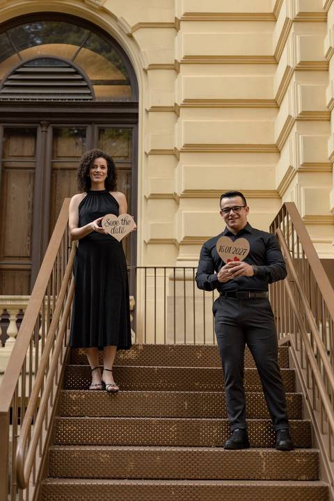 As melhores ideias e inspirações criativas de fotos de ensaio pré casamento registradas por fotógrafos profissionais de eventos da empresa Criativus Foto e Vídeo no Museu do Ipiranga'