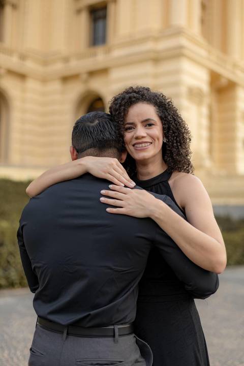As melhores ideias e inspirações criativas de fotos de ensaio pré casamento registradas por fotógrafos profissionais de eventos da empresa Criativus Foto e Vídeo no Museu do Ipiranga'