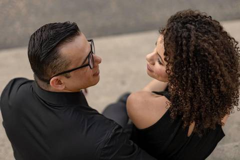 As melhores ideias e inspirações criativas de fotos de ensaio pré casamento registradas por fotógrafos profissionais de eventos da empresa Criativus Foto e Vídeo no Museu do Ipiranga'