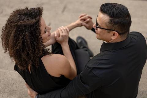As melhores ideias e inspirações criativas de fotos de ensaio pré casamento registradas por fotógrafos profissionais de eventos da empresa Criativus Foto e Vídeo no Museu do Ipiranga'