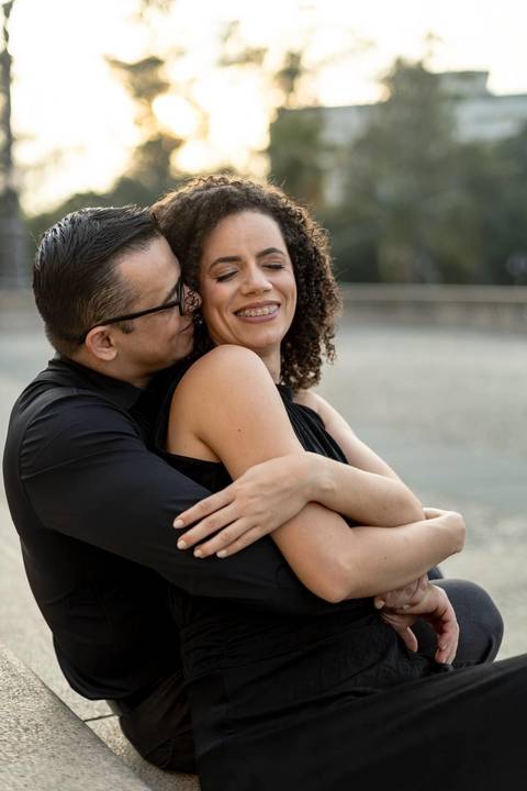 As melhores ideias e inspirações criativas de fotos de ensaio pré casamento registradas por fotógrafos profissionais de eventos da empresa Criativus Foto e Vídeo no Museu do Ipiranga'