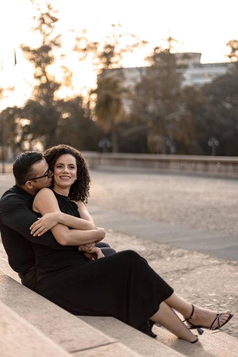 As melhores ideias e inspirações criativas de fotos de ensaio pré casamento registradas por fotógrafos profissionais de eventos da empresa Criativus Foto e Vídeo no Museu do Ipiranga'