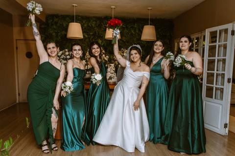 As melhores ideias e inspirações criativas de fotos de casamento registradas por fotógrafos profissionais de eventos da empresa Criativus Foto e Vídeo no Espaço Mariah em Osasco'