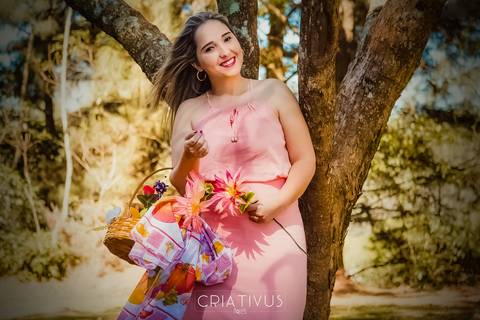 Inspiração e ideias criativas  ensaio fotográfico pré casamento de casal
 na Aldeia da Serra'