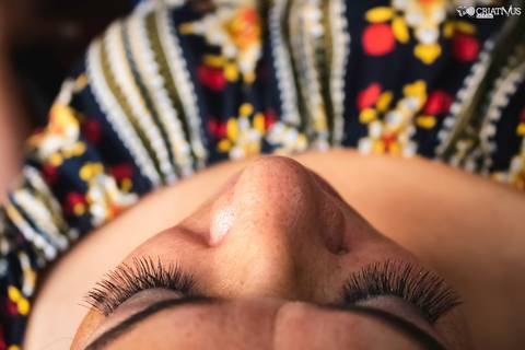 Inspiração e ideias criativas de fotos fotográfico de Making Of da noiva em São Roque-SP'