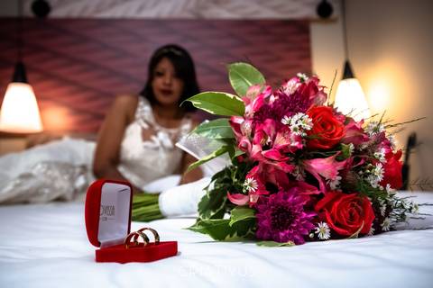 Inspiração e ideias criativas de fotos fotográfico de Making Of da noiva Hotel Ibis Tatuapé'