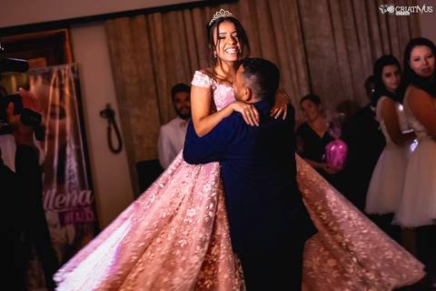 Inspiração ideias criativas de Fotos fotográfico festa de debutante 15 anos no Castelo Marilias Buffet'